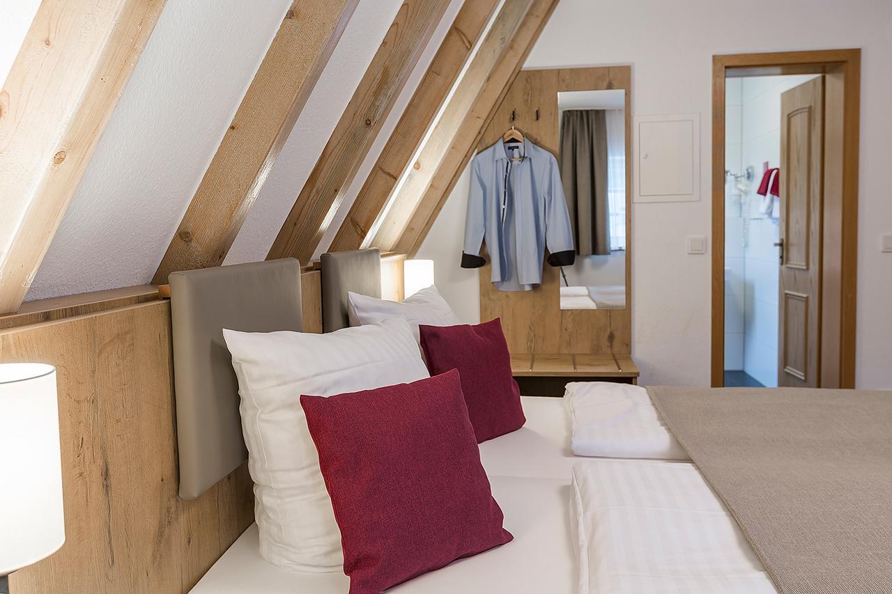 Hotel & Restaurant Lamm Mosbach  Dış mekan fotoğraf