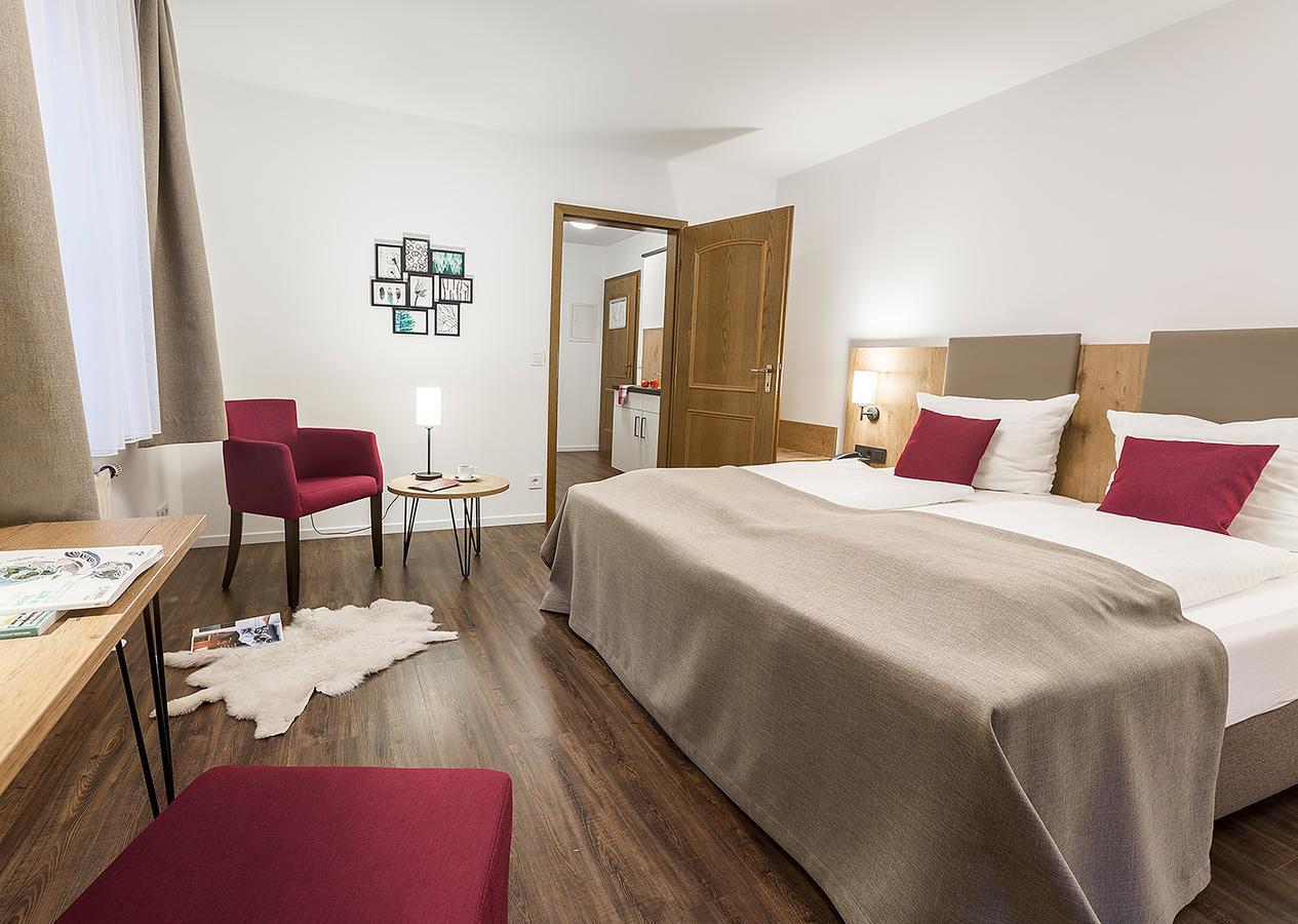Hotel & Restaurant Lamm Mosbach  Dış mekan fotoğraf