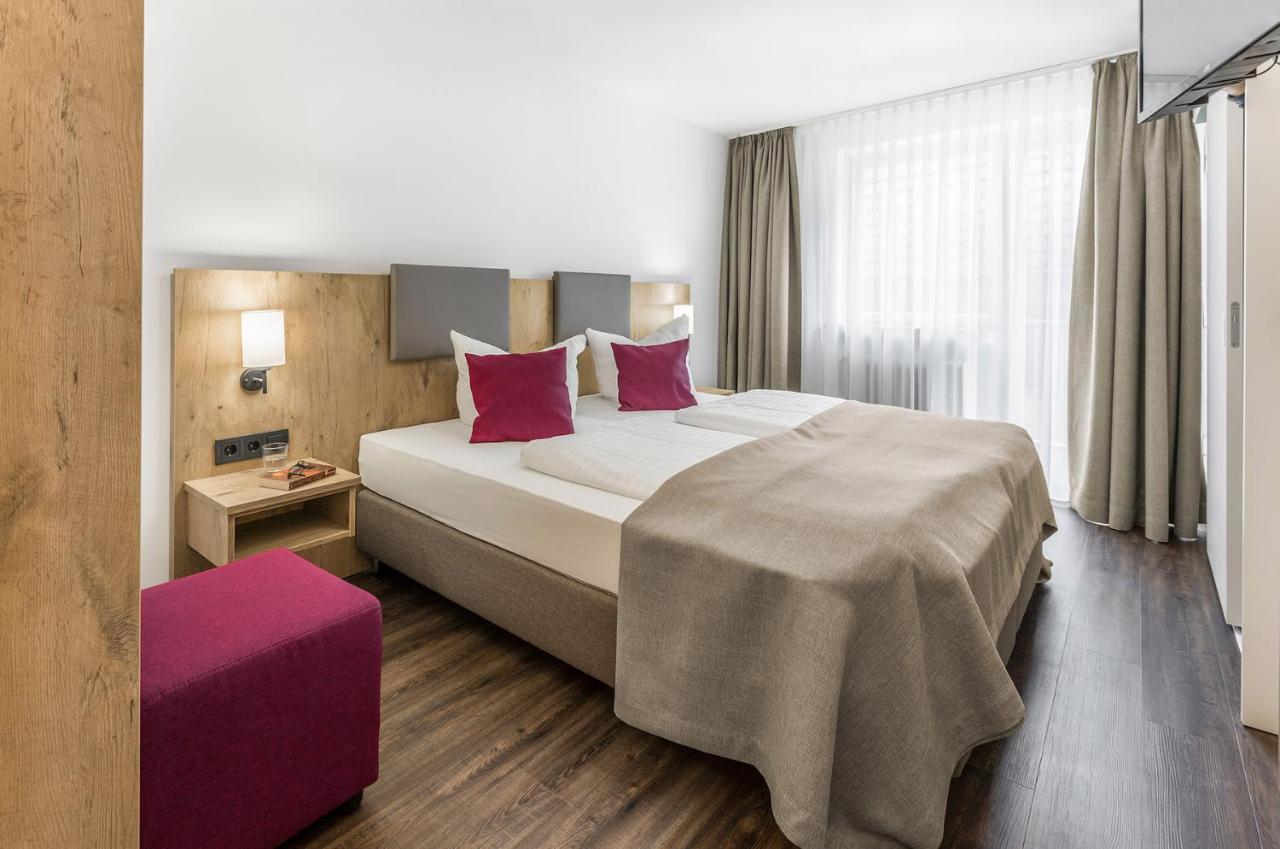 Hotel & Restaurant Lamm Mosbach  Dış mekan fotoğraf